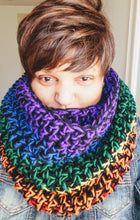 Load image into Gallery viewer, Rainbow Infinity