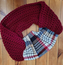 Load image into Gallery viewer, Burgundy Bliss Artisan Scarf
